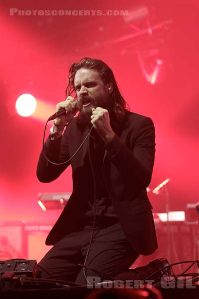 FATHER JOHN MISTY - 2015-10-31 - PARIS - Grande Halle de La Villette - 